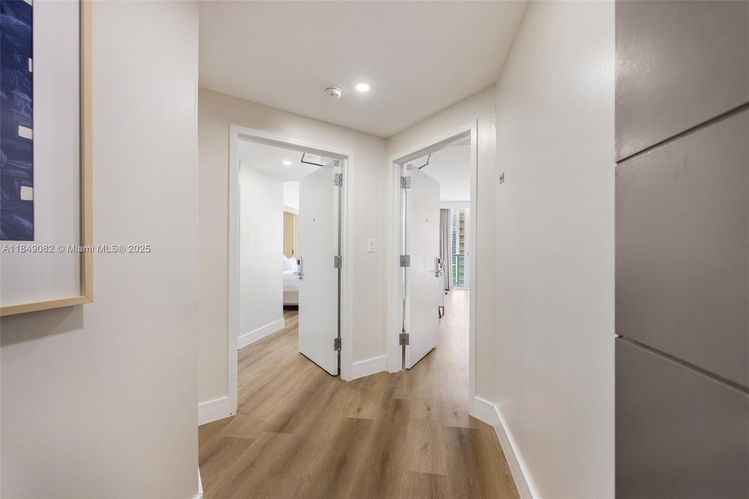 待售: $688,700 (1 贝兹, 2 浴室, 767 平方英尺)