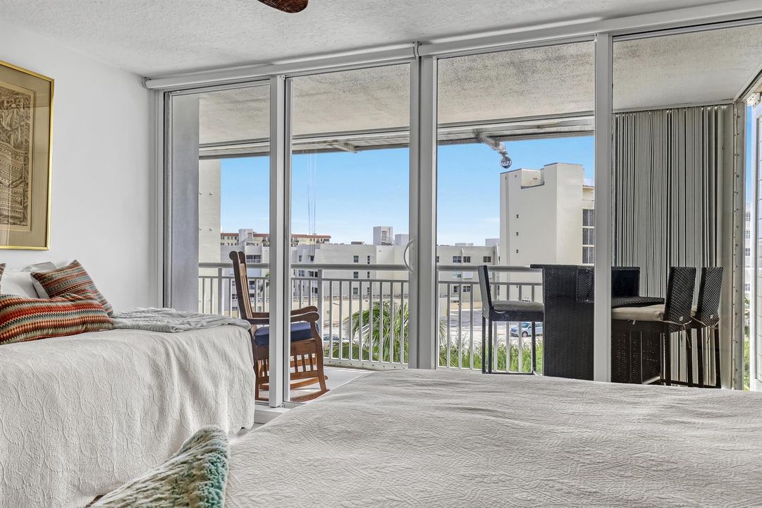 3546 S Ocean #721 (27)