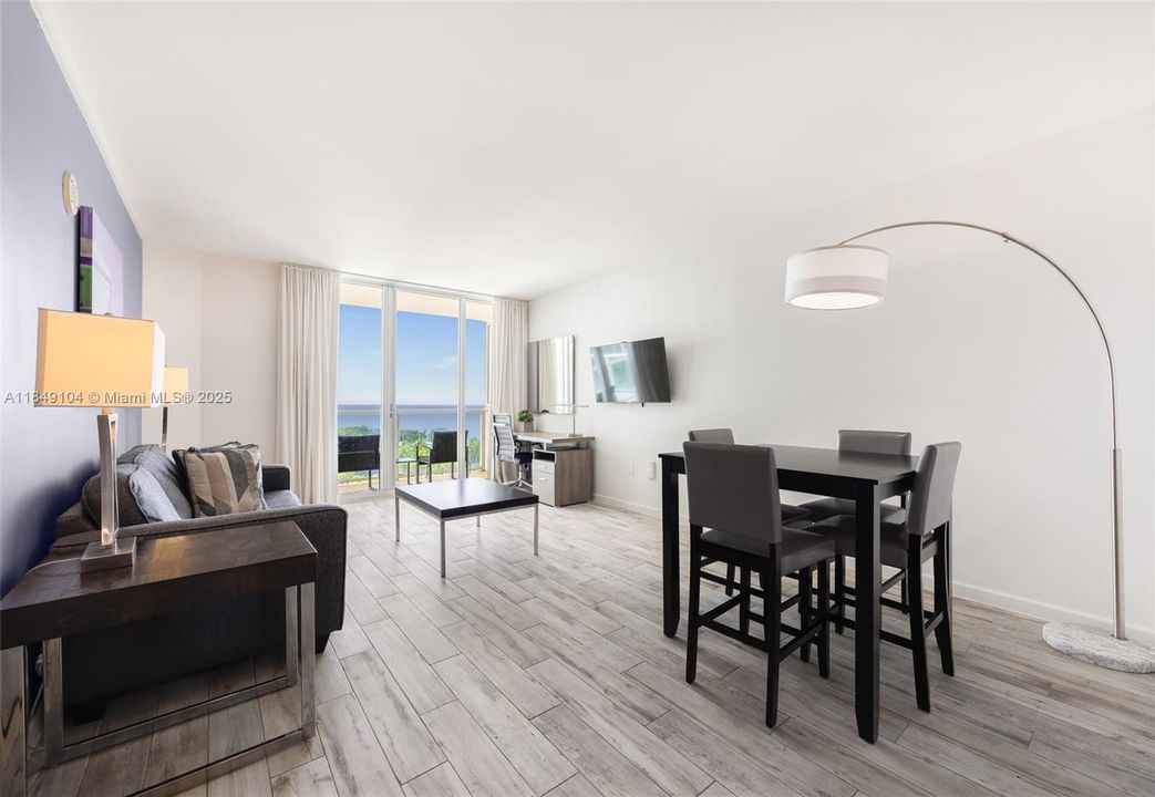 En Venta: $630,500 (1 camas, 1 baños, 693 Pies cuadrados)