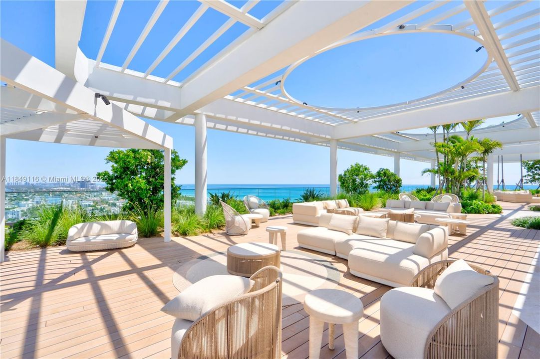 En Venta: $1,589,000 (2 camas, 2 baños, 802 Pies cuadrados)