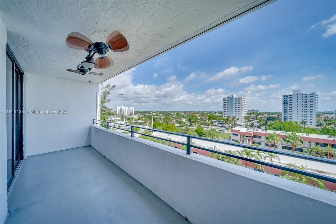 Recientemente alquilado: $3,100 (2 camas, 2 baños, 1260 Pies cuadrados)