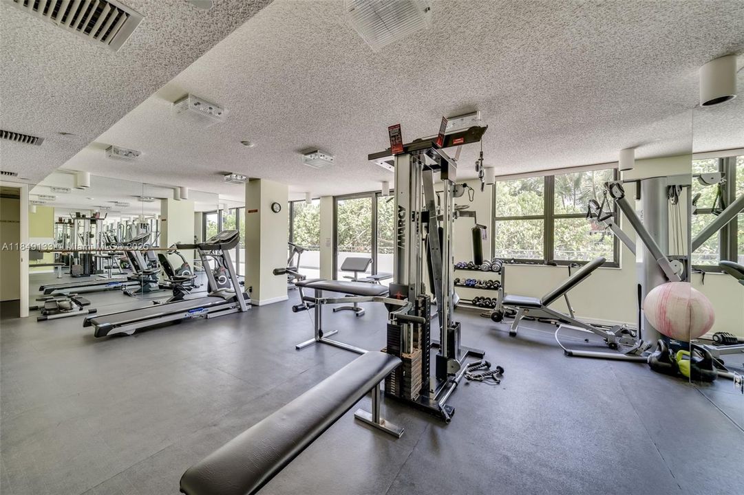 Recientemente alquilado: $3,100 (2 camas, 2 baños, 1260 Pies cuadrados)