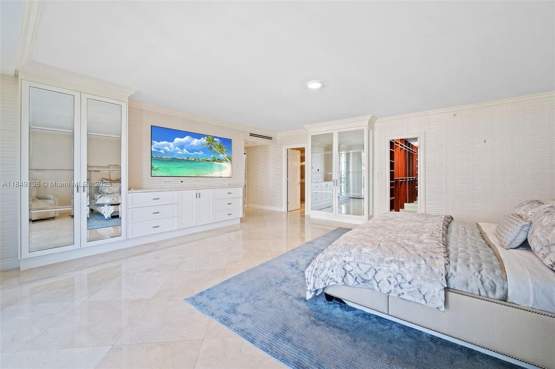 На продажу: $2,300,000 (3 спален, 2 ванн, 2675 Квадратных фут)