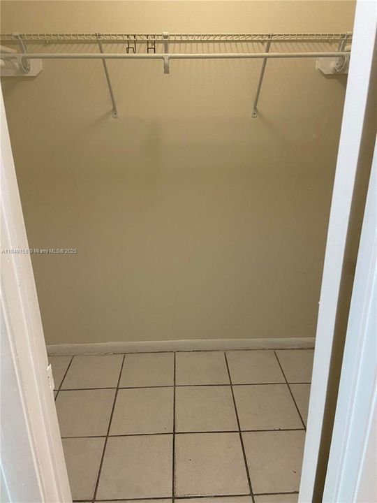 Под контрактом: $210,000 (1 спален, 1 ванн, 760 Квадратных фут)