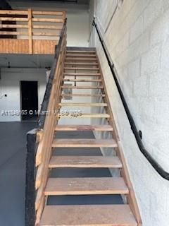 合同活跃: $1,750 (0 贝兹, 0 浴室, 0 平方英尺)