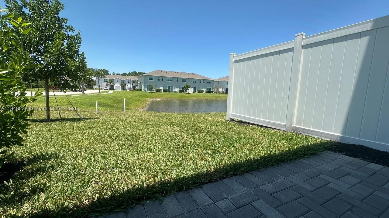 Недавно арендовано: $2,350 (3 спален, 2 ванн, 1635 Квадратных фут)