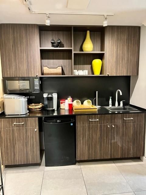 Kitchenette in suite