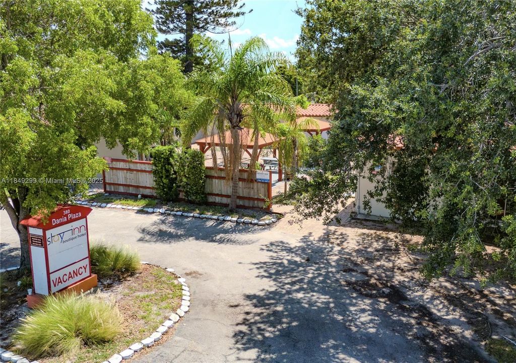 For Sale: $2,550,000 (0 beds, 0 baths, 0 Square Feet)