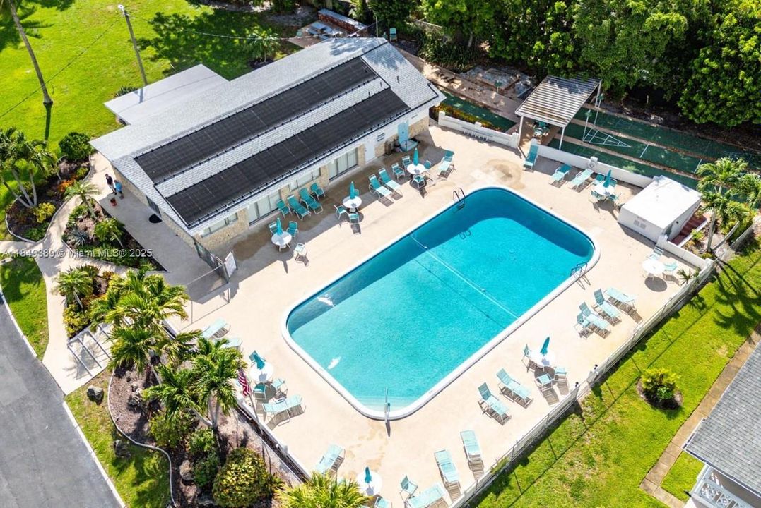 Недавно арендовано: $1,410 (2 спален, 1 ванн, 880 Квадратных фут)