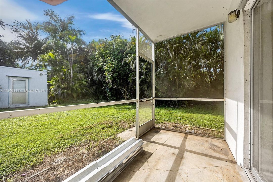 Недавно арендовано: $1,410 (2 спален, 1 ванн, 880 Квадратных фут)