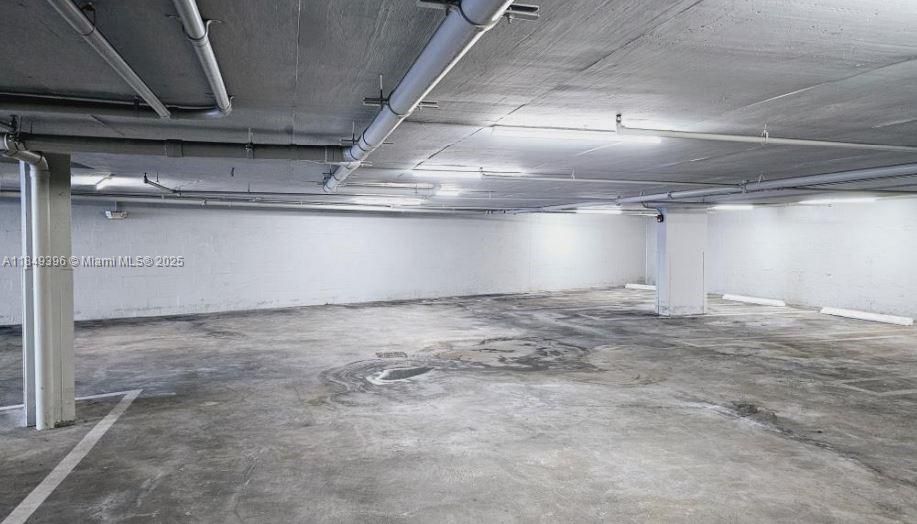 最近售出: $5,100,000 (0 贝兹, 0 浴室, 0 平方英尺)