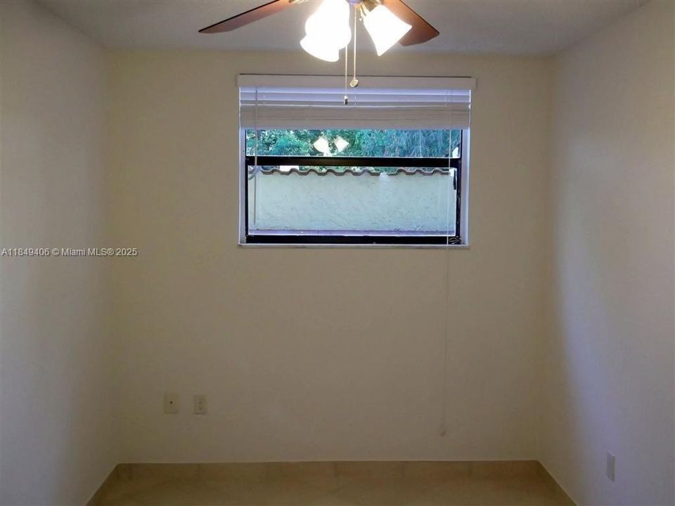 待售: $1,270,000 (0 贝兹, 0 浴室, 6691 平方英尺)