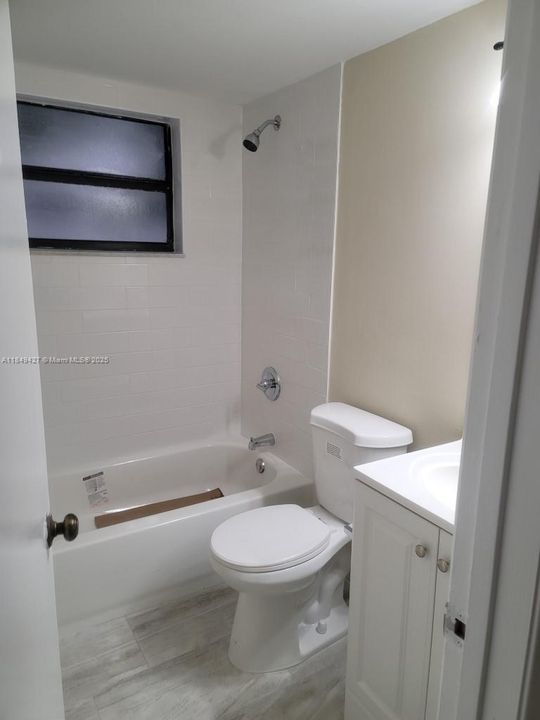 For Sale: $1,000,000 (0 beds, 0 baths, 3585 Square Feet)