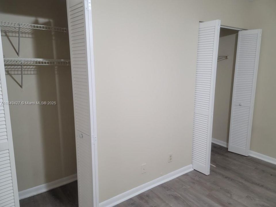 For Sale: $1,000,000 (0 beds, 0 baths, 3585 Square Feet)