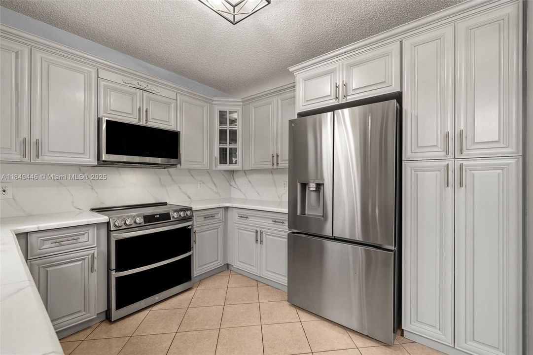 Недавно арендовано: $3,950 (3 спален, 2 ванн, 1856 Квадратных фут)