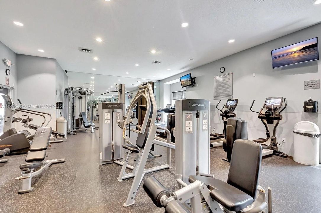 Недавно арендовано: $3,950 (3 спален, 2 ванн, 1856 Квадратных фут)