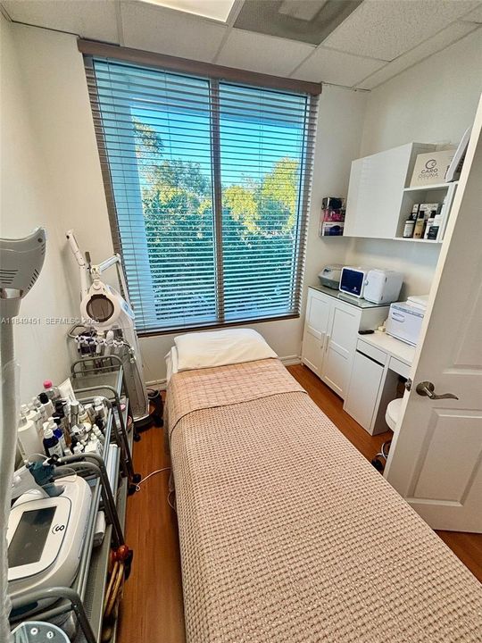 出租: $700 (0 贝兹, 0 浴室, 0 平方英尺)