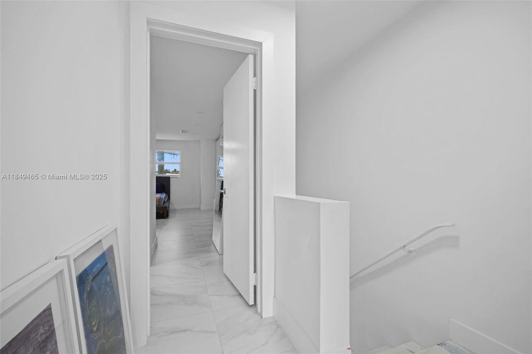 最近售出: $479,999 (2 贝兹, 2 浴室, 1548 平方英尺)