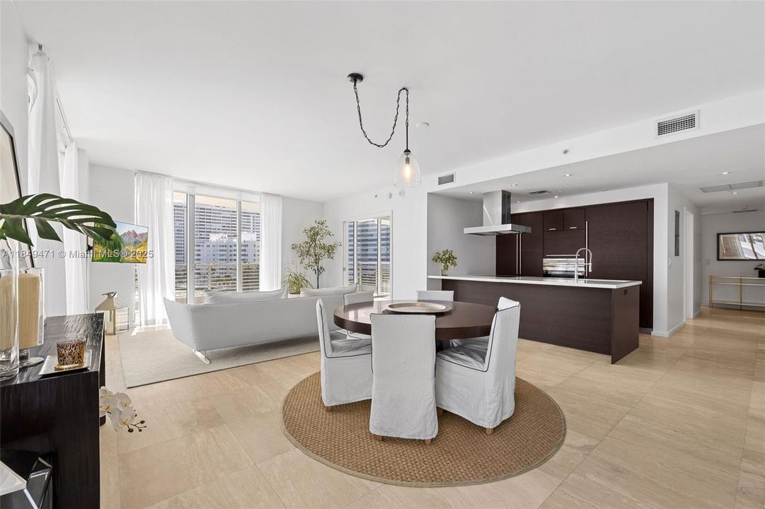 For Sale: $3,200,000 (3 beds, 3 baths, 1842 Square Feet)