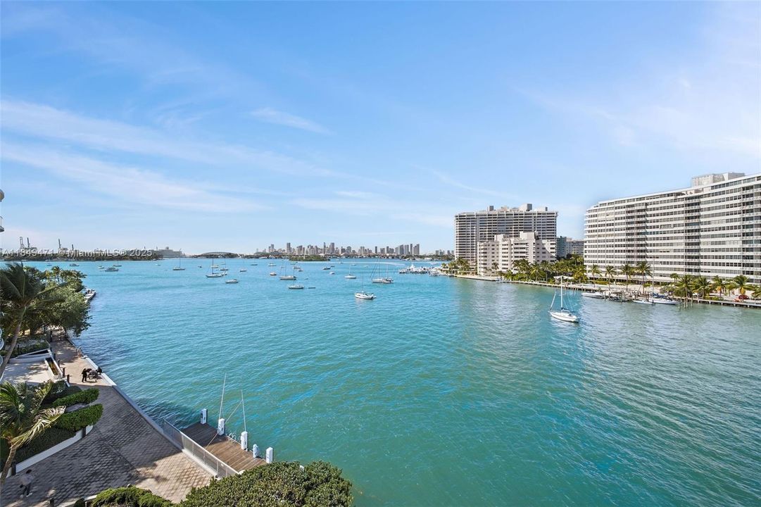 For Sale: $3,200,000 (3 beds, 3 baths, 1842 Square Feet)