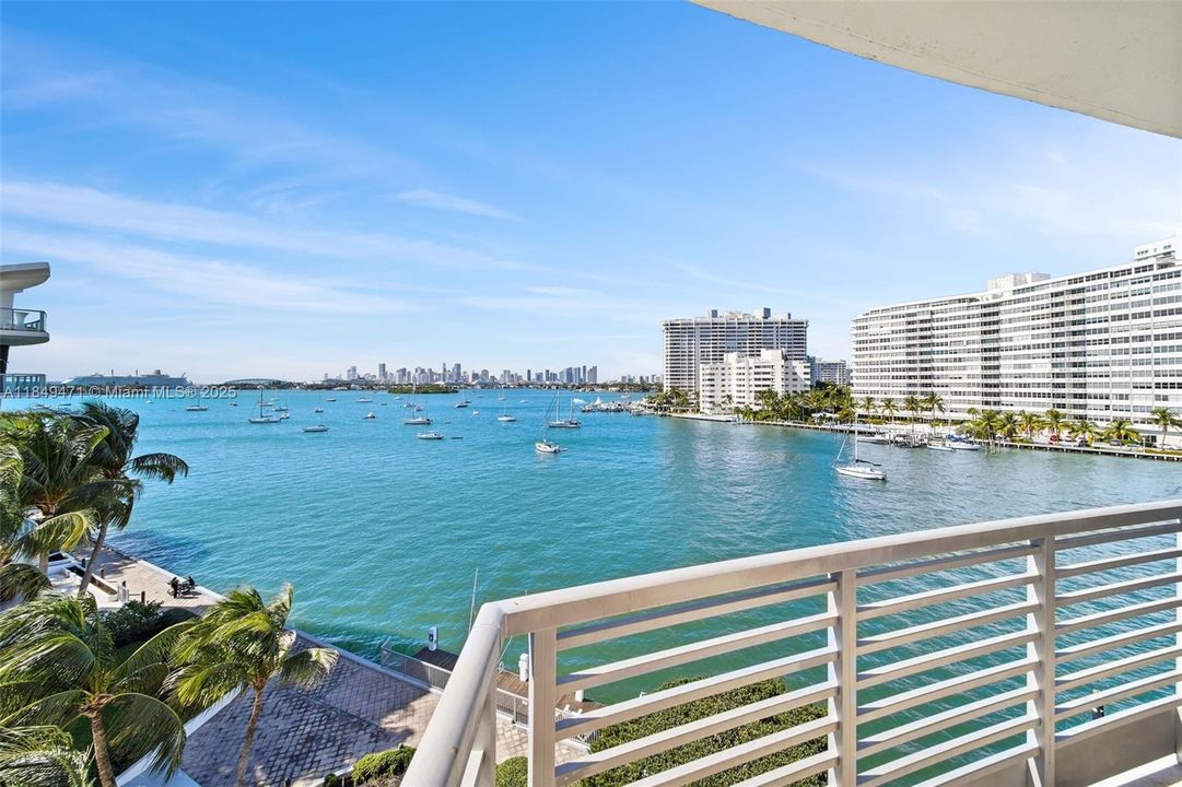 For Sale: $3,200,000 (3 beds, 3 baths, 1842 Square Feet)