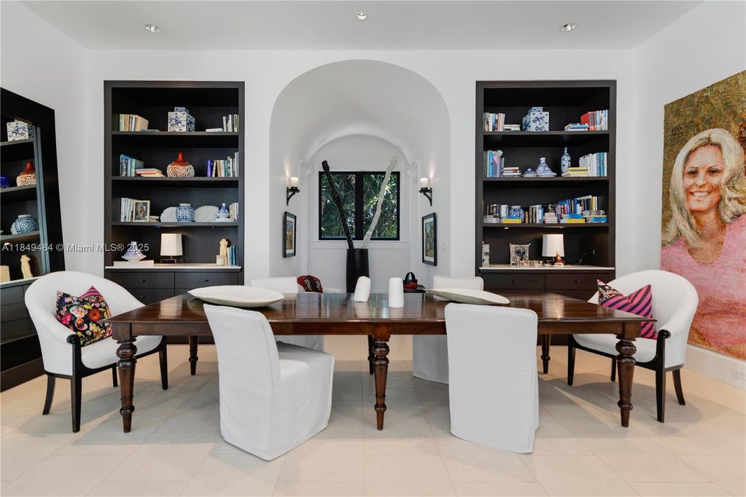 待售: $26,500,000 (6 贝兹, 5 浴室, 6316 平方英尺)