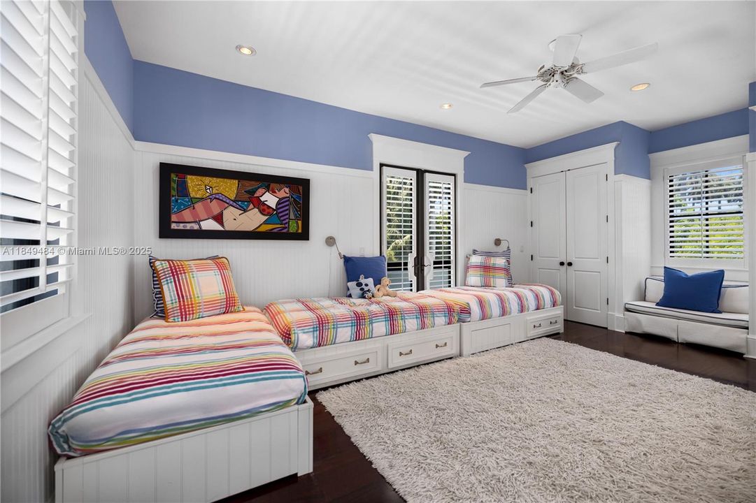 待售: $26,500,000 (6 贝兹, 5 浴室, 6316 平方英尺)