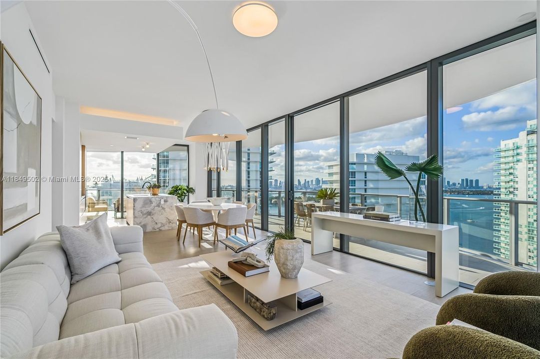 For Sale: $3,345,000 (2 beds, 2 baths, 1389 Square Feet)