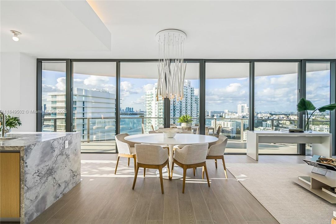 For Sale: $3,345,000 (2 beds, 2 baths, 1389 Square Feet)