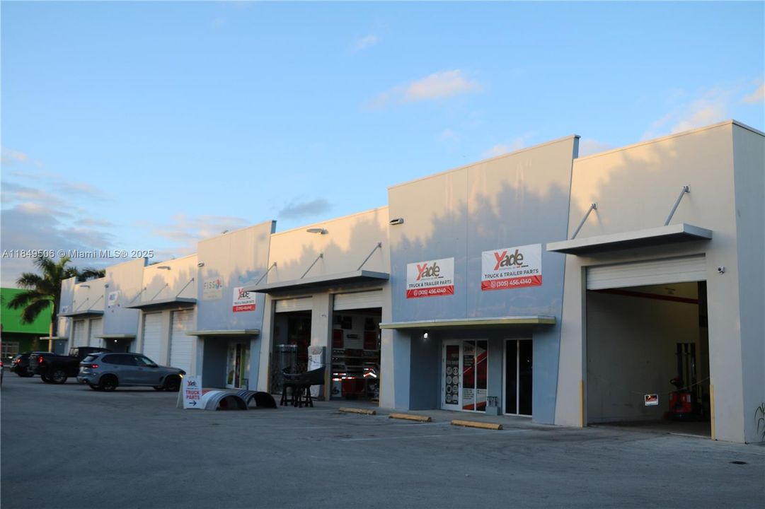 Недавно арендовано: $2,700 (0 спален, 0 ванн, 0 Квадратных фут)