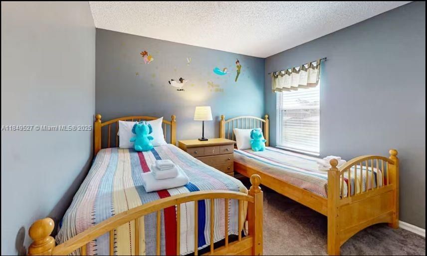 待售: $760,000 (7 贝兹, 5 浴室, 2834 平方英尺)