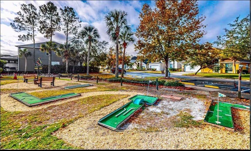 待售: $760,000 (7 贝兹, 5 浴室, 2834 平方英尺)