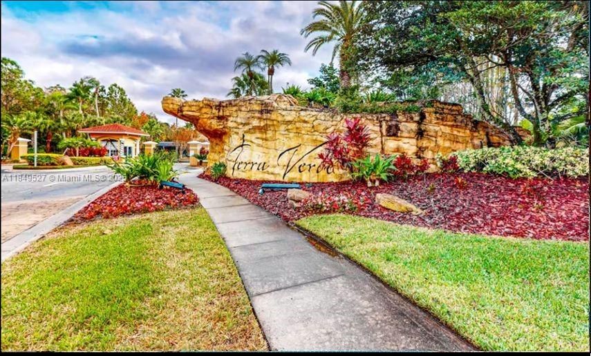 待售: $760,000 (7 贝兹, 5 浴室, 2834 平方英尺)