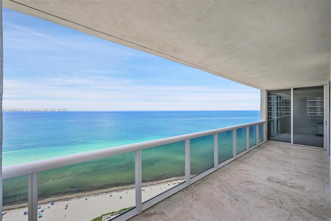 Недавно продано: $2,150,000 (3 спален, 3 ванн, 2078 Квадратных фут)