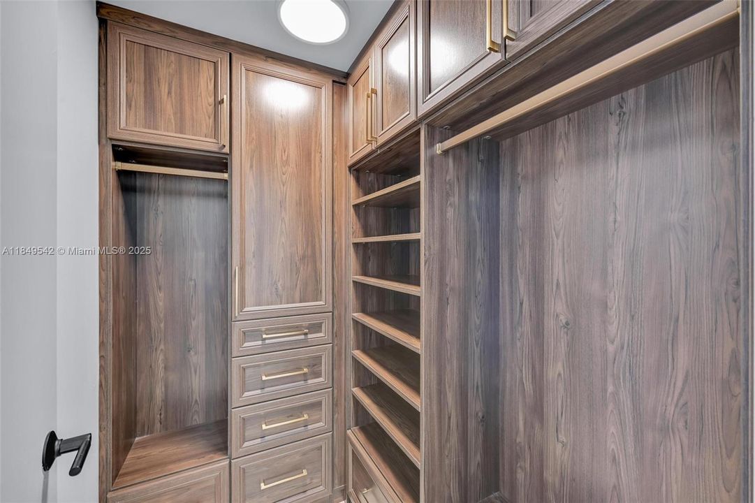 Недавно продано: $2,150,000 (3 спален, 3 ванн, 2078 Квадратных фут)