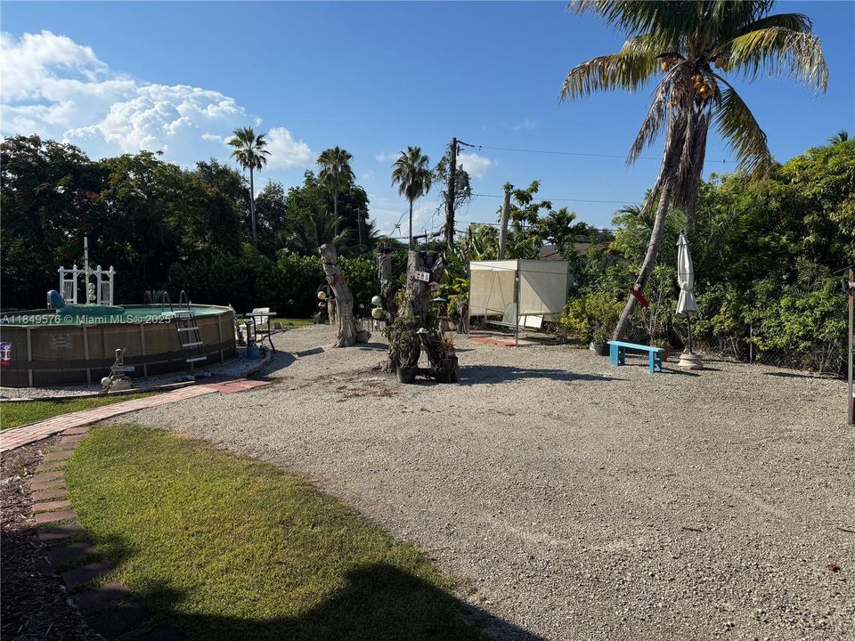 For Sale: $649,000 (3 beds, 2 baths, 1344 Square Feet)