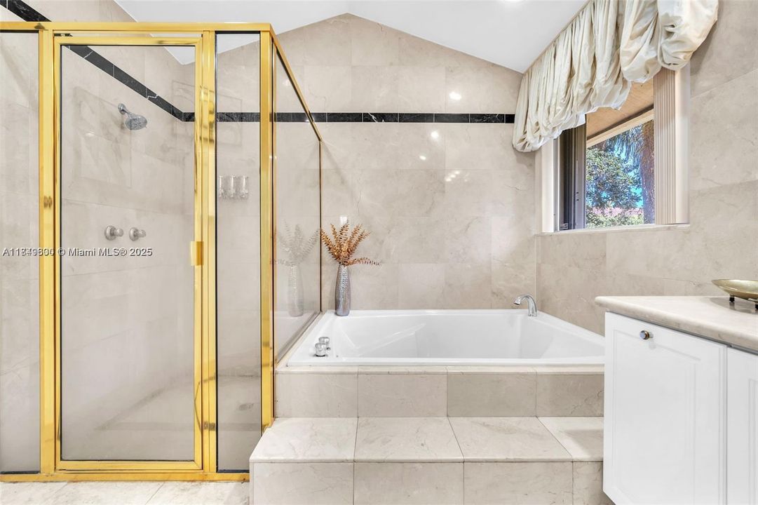 В аренду: $6,800 (5 спален, 4 ванн, 3659 Квадратных фут)