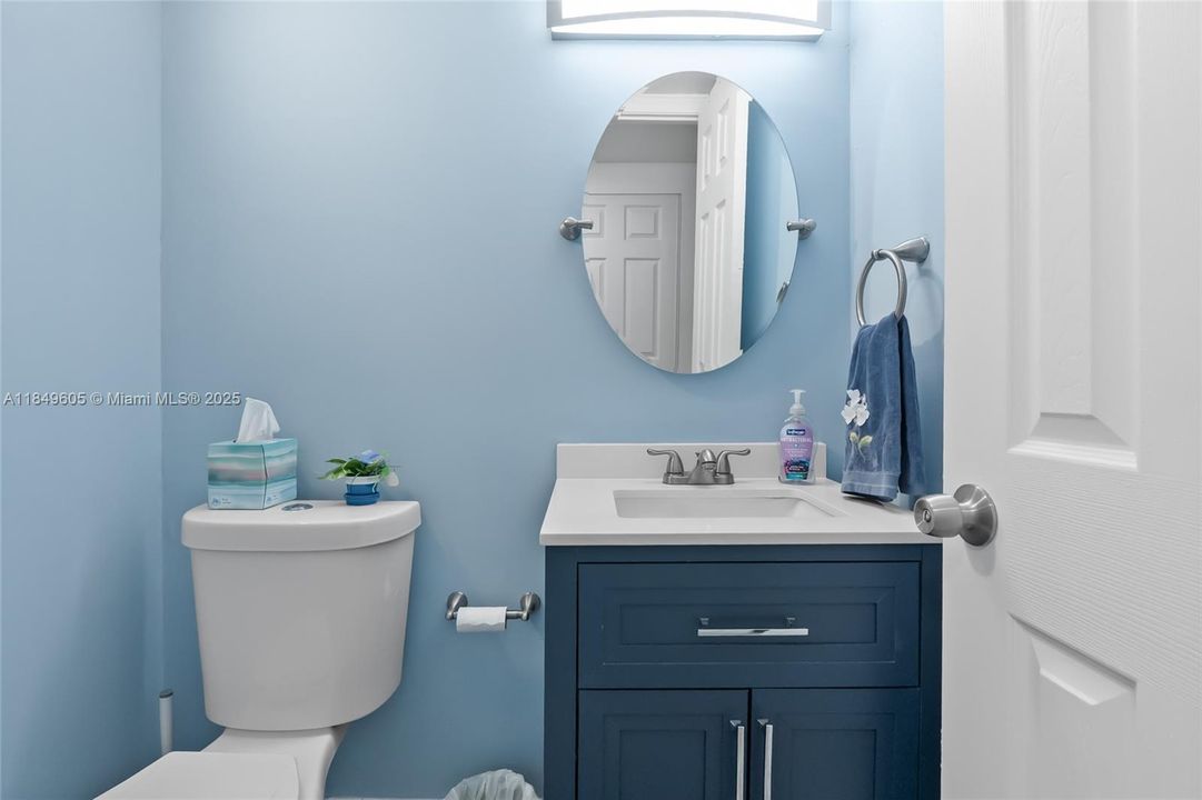 待售: $85,000 (1 贝兹, 1 浴室, 700 平方英尺)