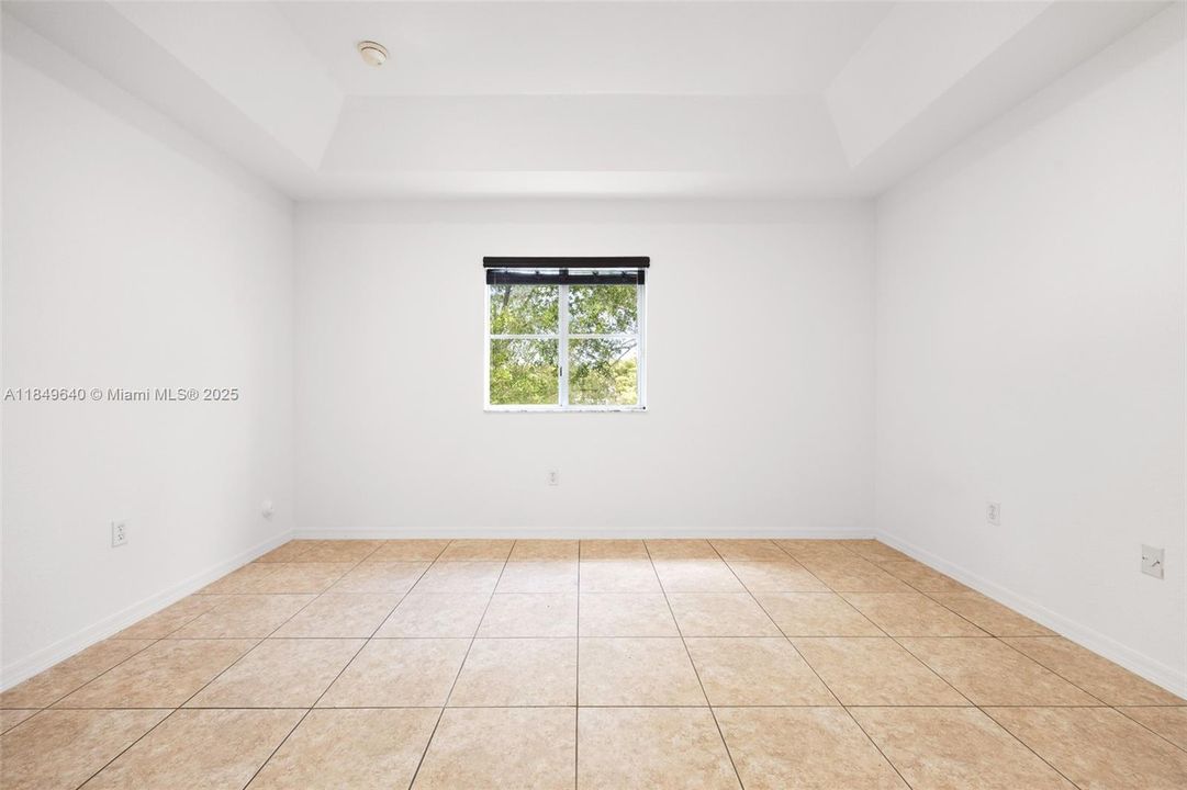 Недавно арендовано: $2,550 (3 спален, 2 ванн, 1705 Квадратных фут)