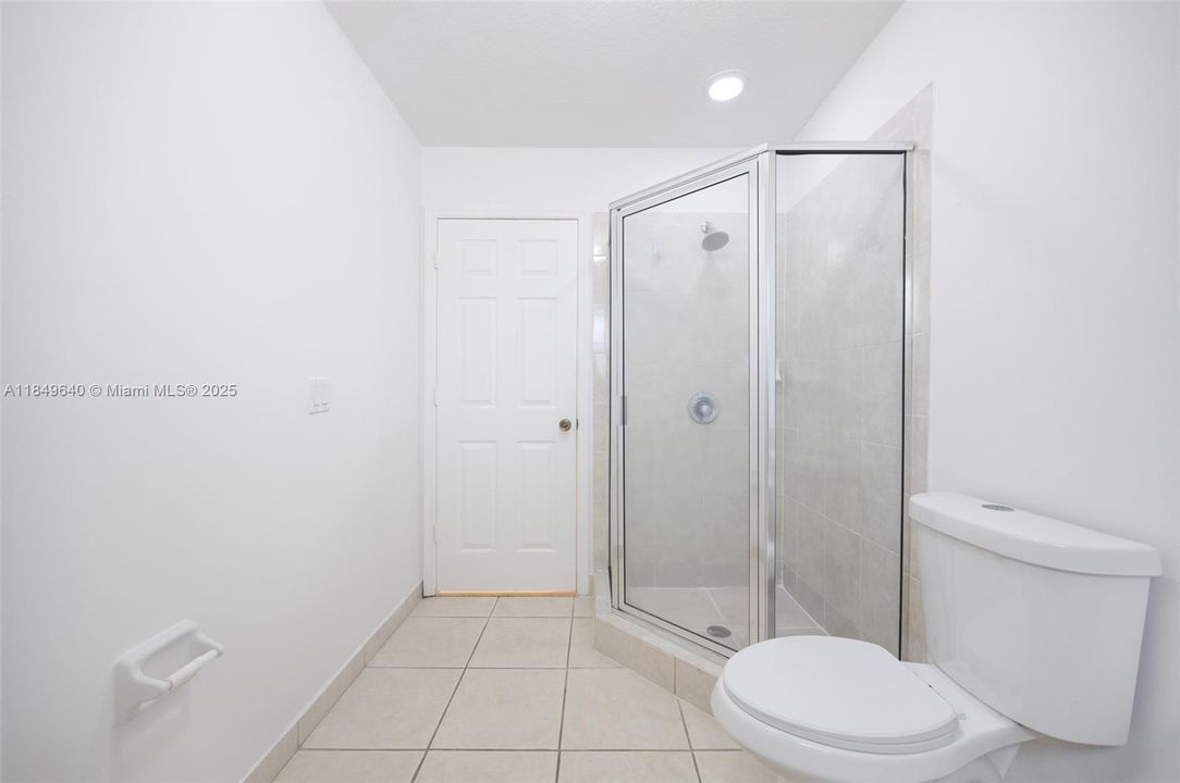 Недавно арендовано: $2,550 (3 спален, 2 ванн, 1705 Квадратных фут)