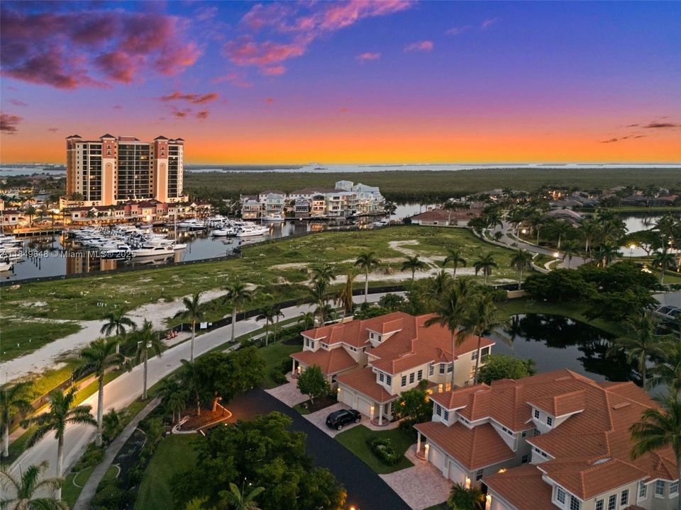 待售: $475,000 (3 贝兹, 2 浴室, 1496 平方英尺)