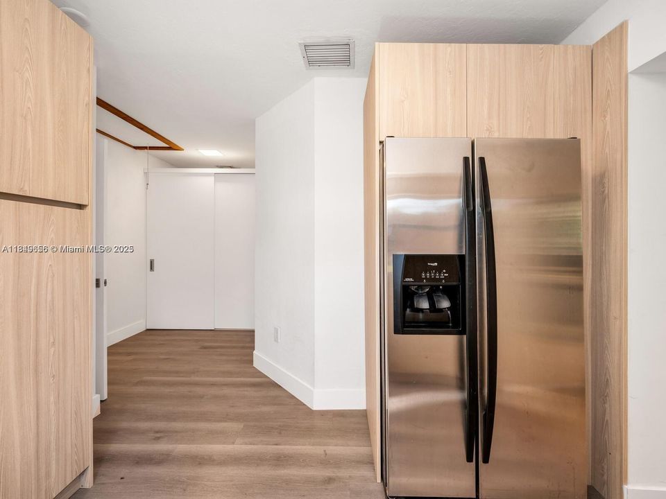 En Venta: $2,700,000 (6 camas, 5 baños, 4296 Pies cuadrados)