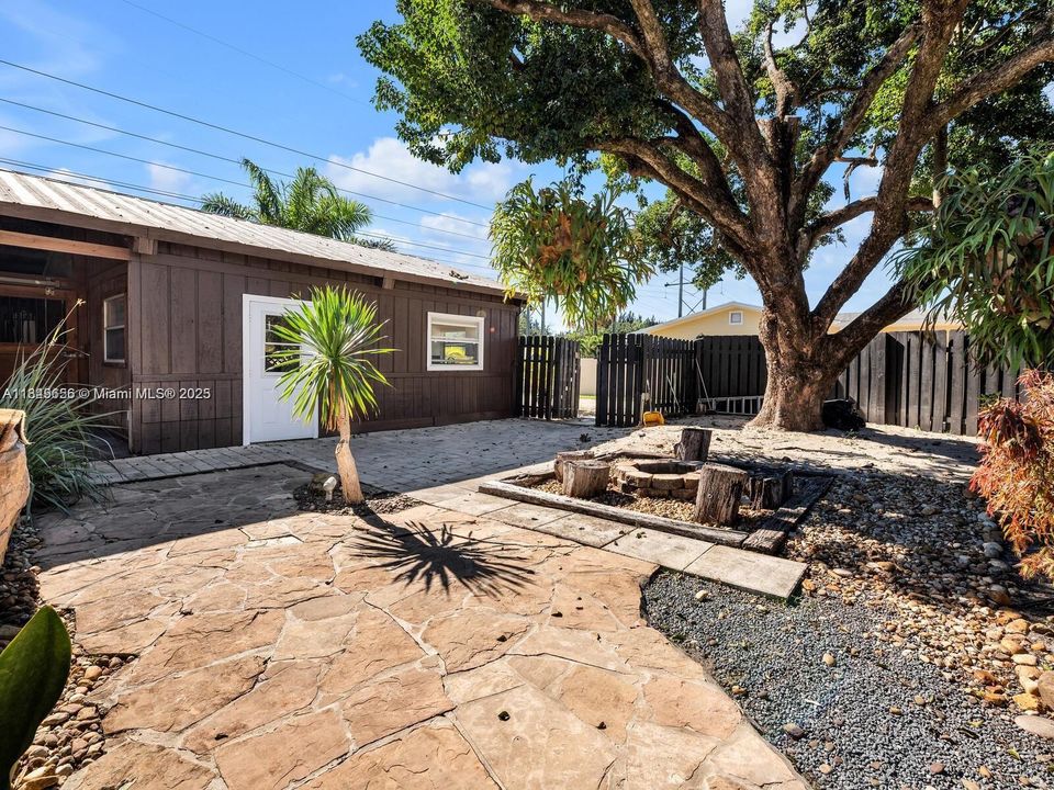 En Venta: $2,700,000 (6 camas, 5 baños, 4296 Pies cuadrados)