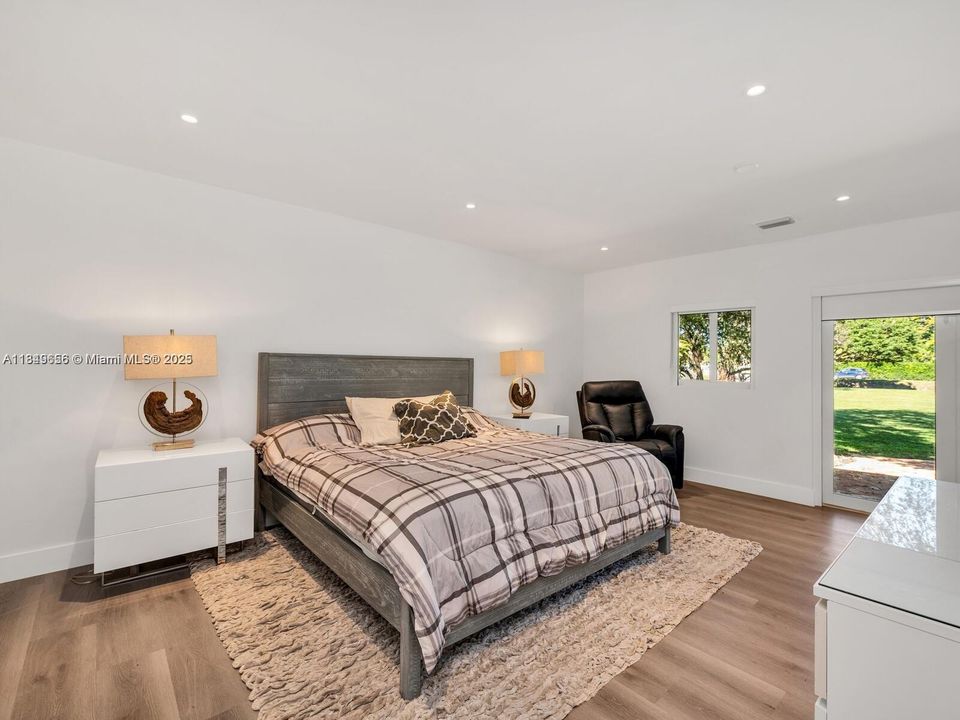 En Venta: $2,700,000 (6 camas, 5 baños, 4296 Pies cuadrados)