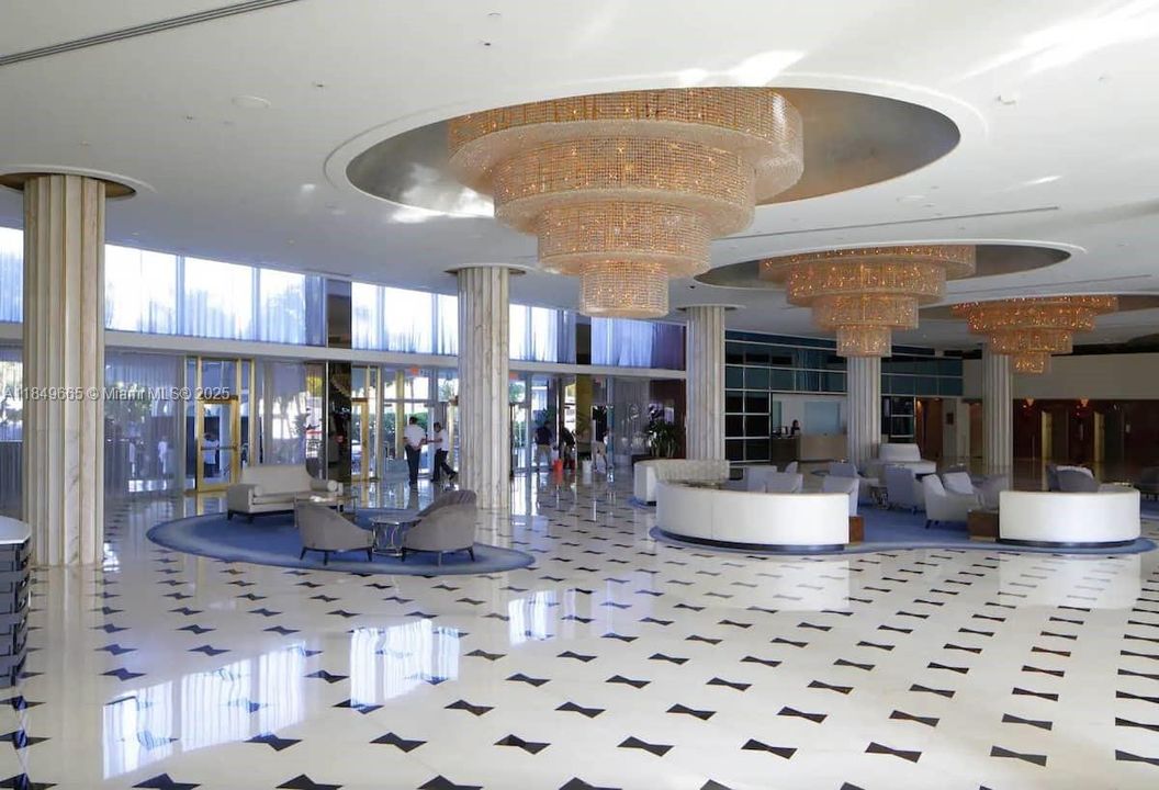 待售: $860,000 (0 贝兹, 1 浴室, 538 平方英尺)