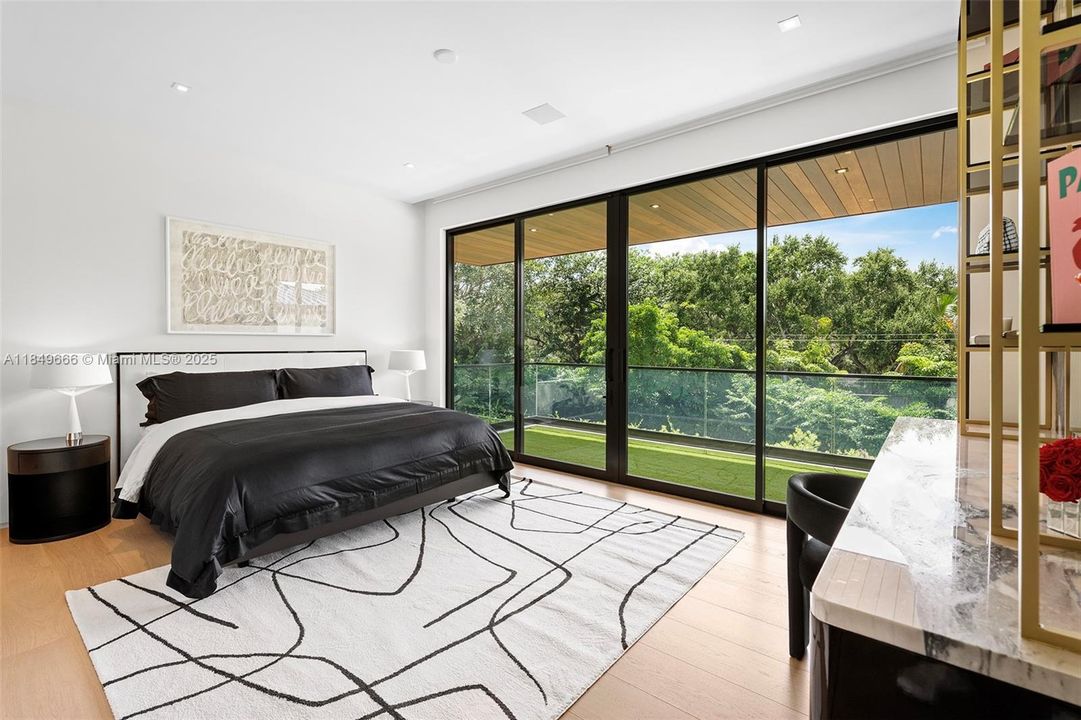 For Sale: $22,500,000 (7 beds, 8 baths, 9258 Square Feet)