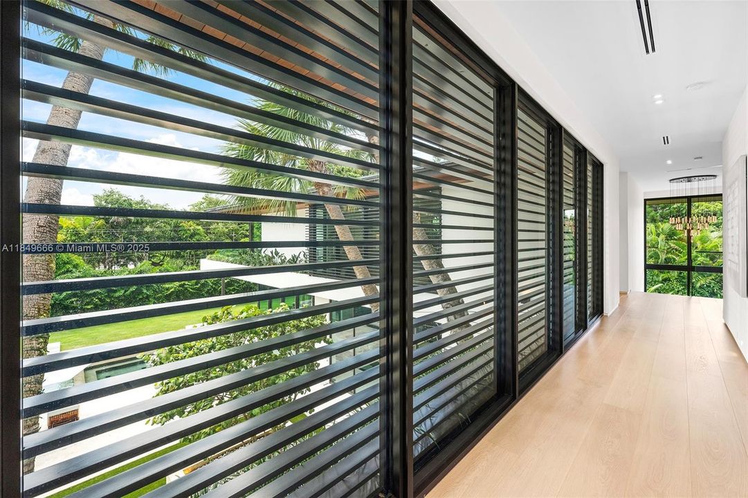 For Sale: $22,500,000 (7 beds, 8 baths, 9258 Square Feet)