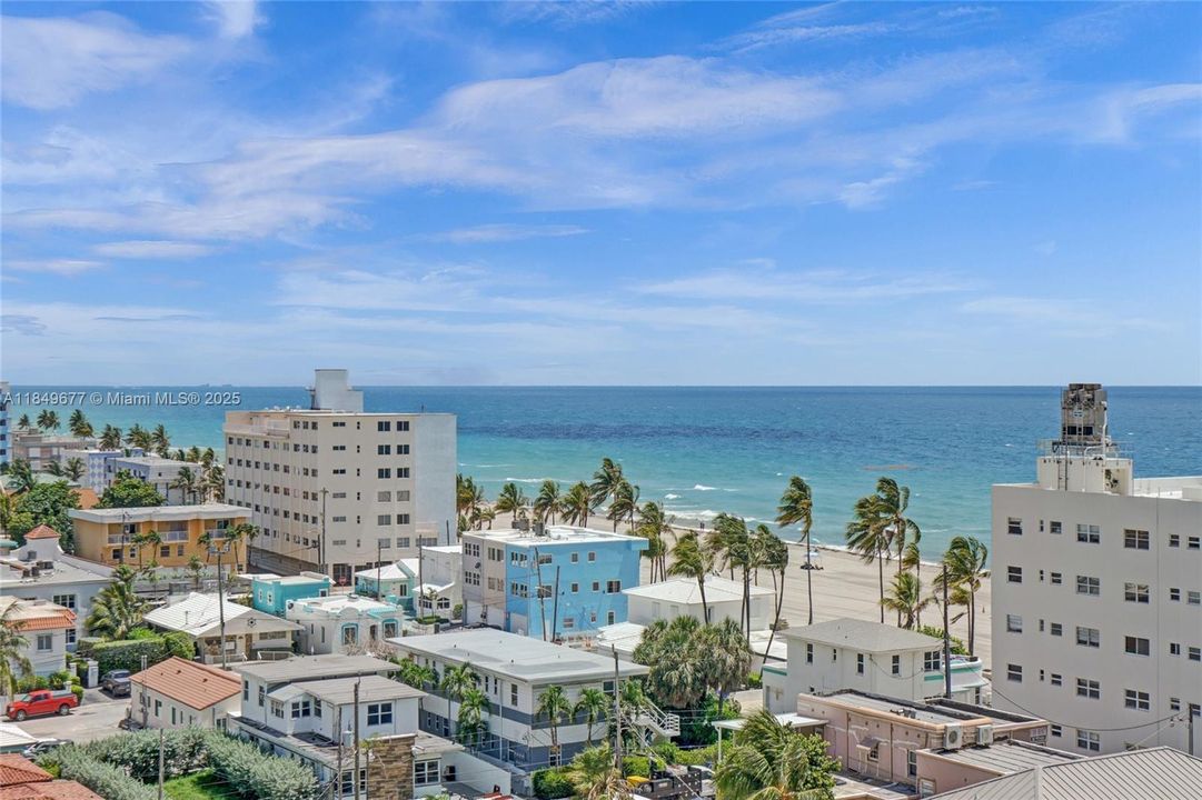 Recently Rented: $3,500 (2 beds, 2 baths, 1570 Square Feet)