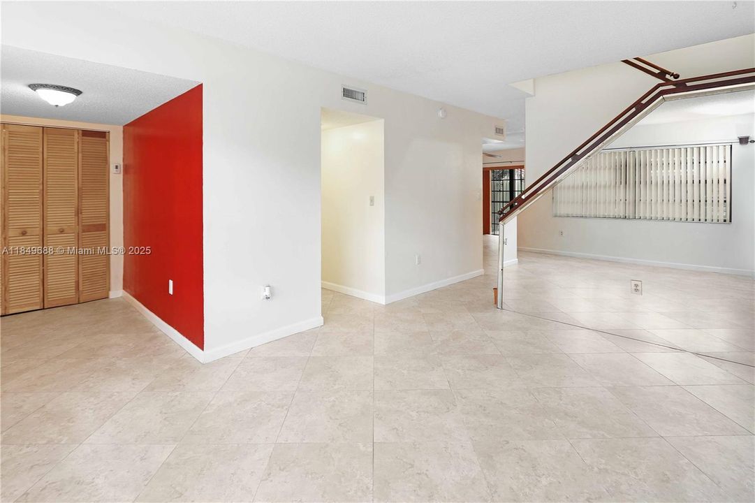 For Sale: $420,000 (3 beds, 2 baths, 1610 Square Feet)