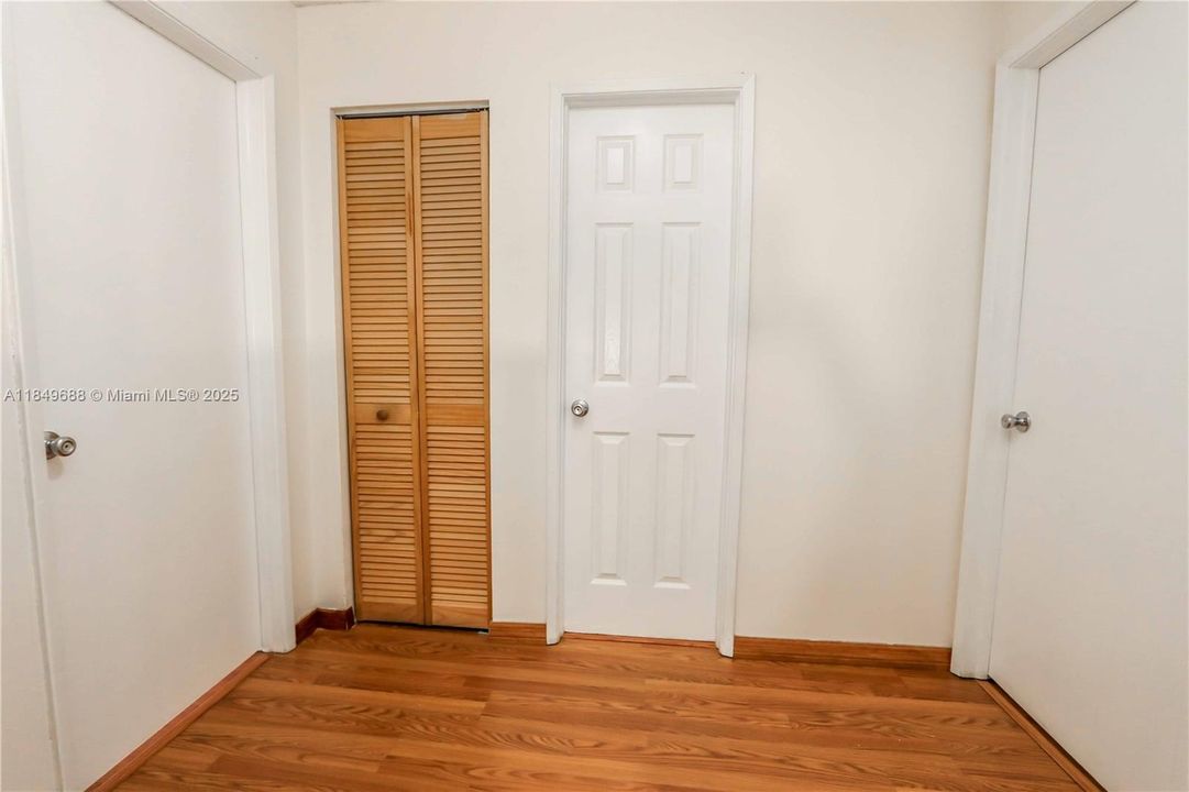 For Sale: $420,000 (3 beds, 2 baths, 1610 Square Feet)